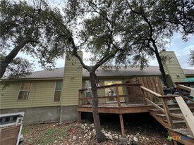 109 Quail Run Dr in San Marcos, TX - Building Photo