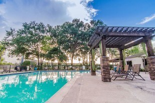 Deerbrook Forest in Humble, TX - Building Photo