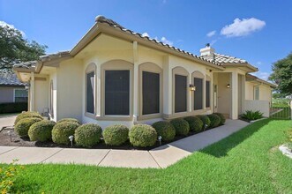 30117 Hacienda Ln in Georgetown, TX - Building Photo - Building Photo