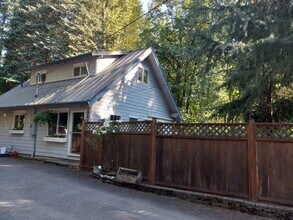 28384 SE Broadleaf Rd in Eagle Creek, OR - Building Photo - Building Photo