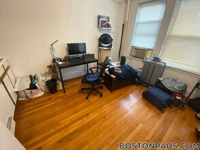 270 Huntington Ave, Unit 207 in Boston, MA - Building Photo - Building Photo