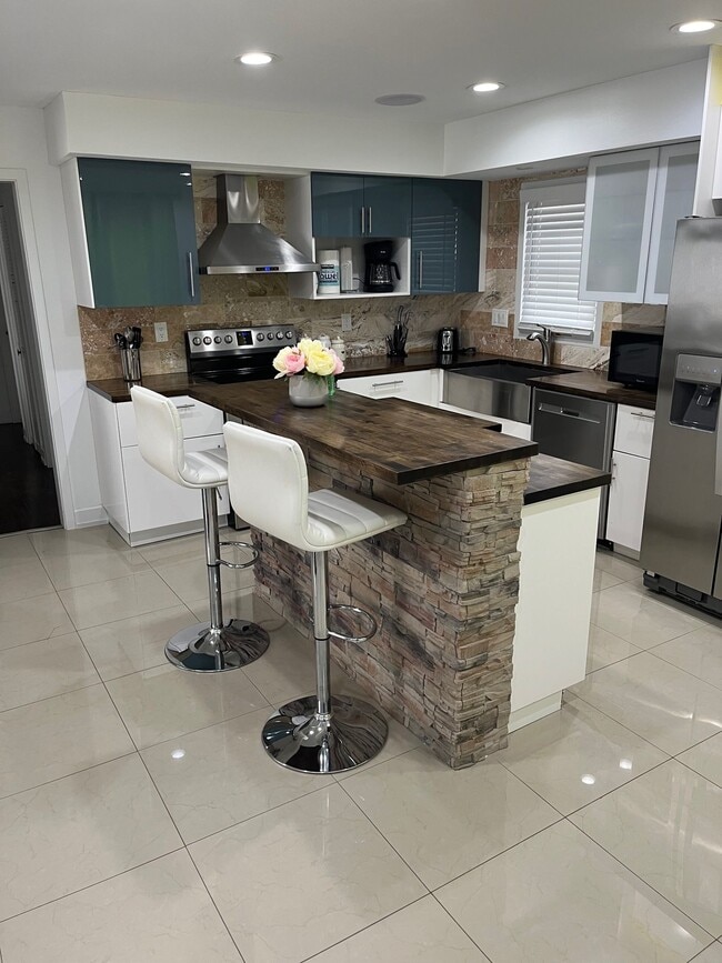 115 16th St NE in Rochester, MN - Foto de edificio - Building Photo