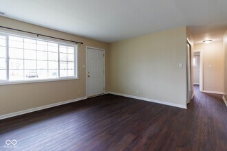 4929 Katherine Dr in Indianapolis, IN - Building Photo - Building Photo