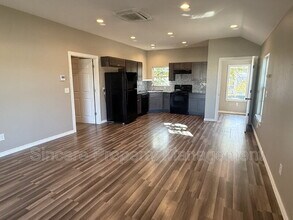 2225 N Gatewood Ave in Oklahoma City, OK - Building Photo - Building Photo