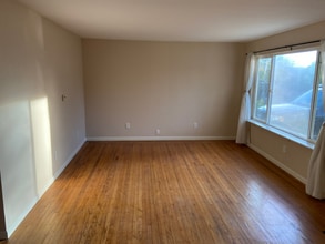 2910 Knoll Dr in Concord, CA - Building Photo - Building Photo