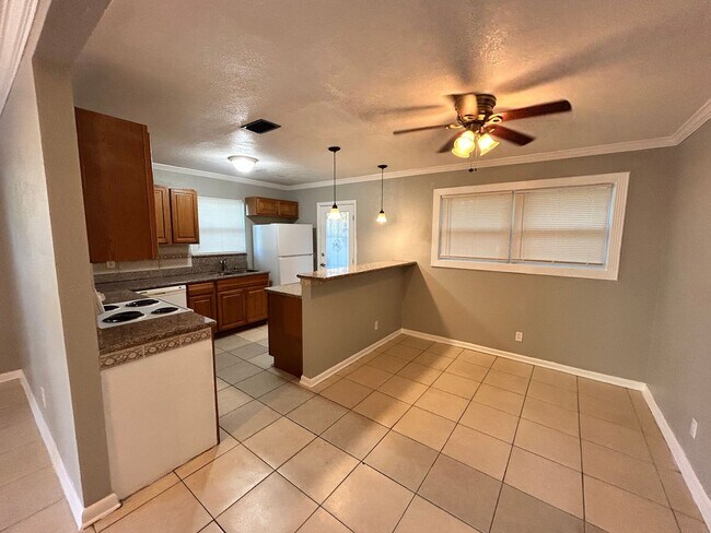 6724 Cherbourg Ave S in Jacksonville, FL - Building Photo - Building Photo