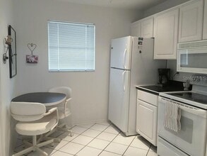 3660 Ironwood Cir, Unit 503M in Bradenton, FL - Building Photo - Building Photo