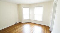 1310 Wilmette Ave photo'