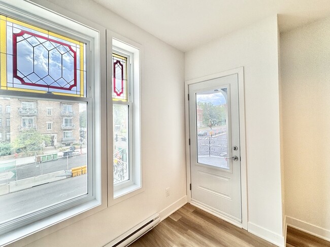 2693 Pie-IX Blvd in Montréal, QC - Building Photo - Building Photo