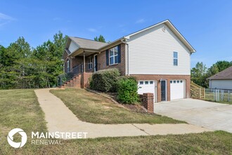 1025 Sky View Ln in Odenville, AL - Building Photo - Building Photo