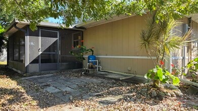 207 SW Statler Ave in Port St. Lucie, FL - Building Photo - Building Photo