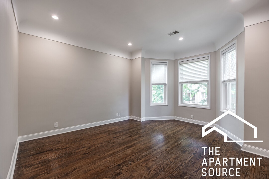 4849 N Seeley Ave, Unit 2 in Chicago, IL - Building Photo