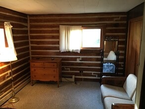 693 Adams Hotel Rd in Shoemakersville, PA - Building Photo - Building Photo
