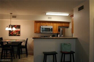 12591 Equestrian Cir in Ft. Myers, FL - Building Photo - Building Photo