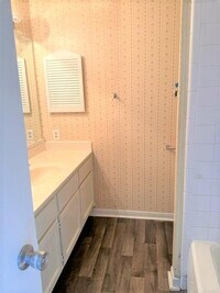 15346 Falmouth Ave photo'