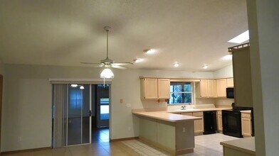 1340 Woodlake Circle in St. Cloud, FL - Building Photo - Building Photo