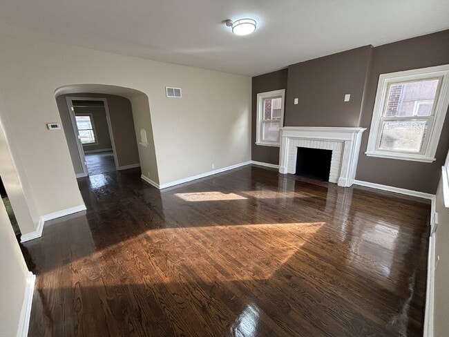 3637 Monroe St in Gary, IN - Building Photo - Building Photo