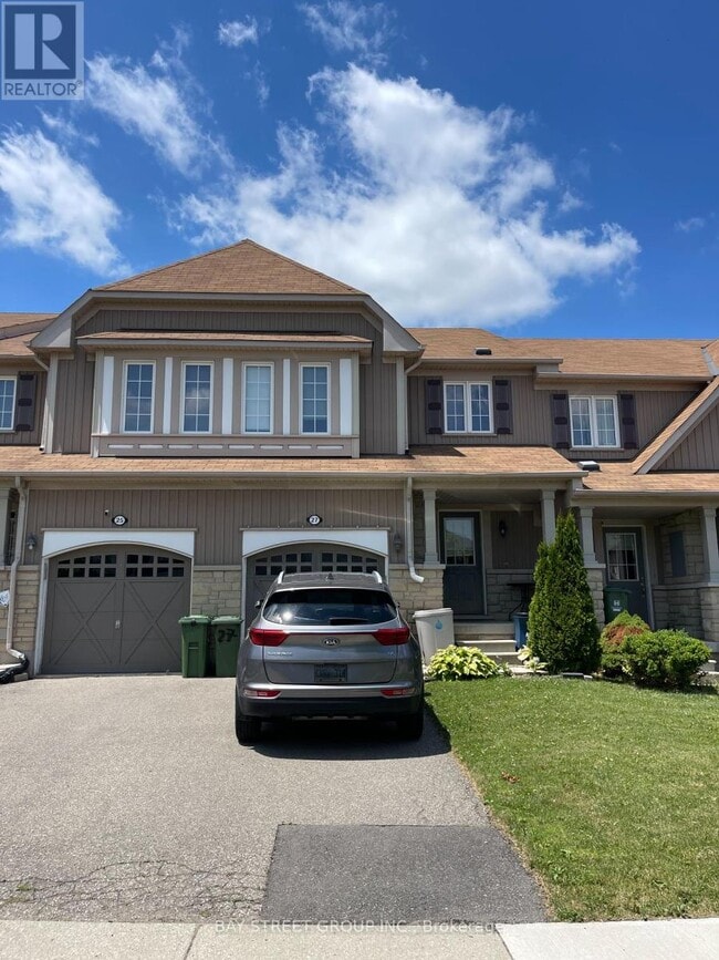 property at 27 Newport Cres