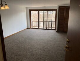 333 1st St in Lowell, MA - Building Photo
