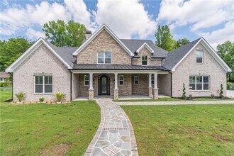 140 Maranatha Trail in Lawrenceville, GA - Building Photo - Building Photo