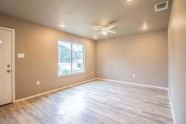 1808 E Auburn St in Lubbock, TX - Building Photo - Building Photo