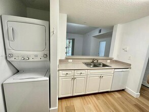 1155 Main St in Jupiter, FL - Building Photo - Building Photo