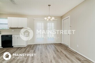 2504 NE 23rd Pl in Cape Coral, FL - Foto de edificio - Building Photo