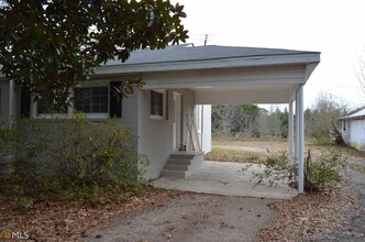 1036 Goza Rd in Fayetteville, GA - Building Photo - Building Photo