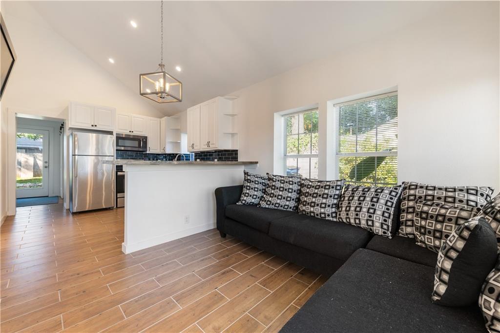 2318 Santa Rosa St in Austin, TX - Building Photo