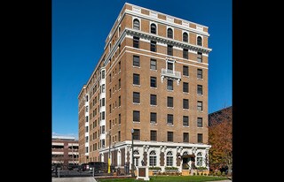 Apartments For Rent In 48201 Detroit Mi The Hamilton Midtown Detroit Apartments