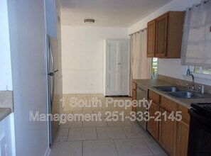 1575 Cody Rd N in Mobile, AL - Building Photo - Building Photo