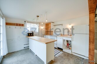 946 N 90th St in Seattle, WA - Building Photo - Building Photo