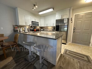 1950-1950 Durnin Rd in Kelowna, BC - Building Photo - Building Photo