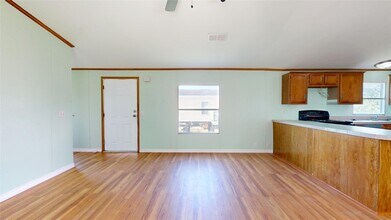 435 16th St in San Leon, TX - Building Photo - Building Photo