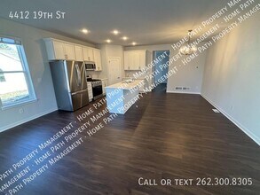 4412 19th St in Kenosha, WI - Building Photo - Building Photo