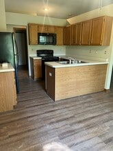 105 Remington Ct, Unit 105 in Fairview Heights, IL - Building Photo - Building Photo