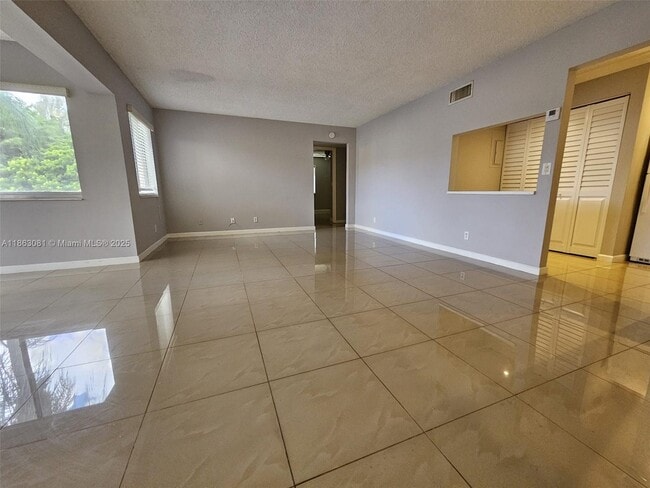 4849 Sable Pine Cir in West Palm Beach, FL - Building Photo - Building Photo