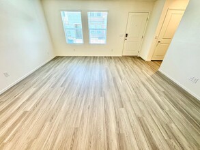 7380 Hayes Harbor Ct in North Las Vegas, NV - Building Photo - Building Photo