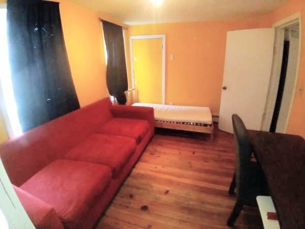 40 Bristol St, Unit 1 in East Cambridge, MA - Building Photo - Building Photo