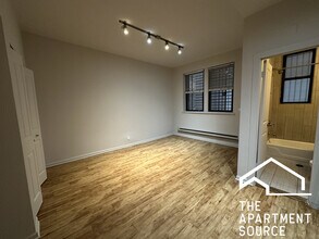 2832 W Palmer St, Unit GDN4 in Chicago, IL - Foto de edificio - Building Photo