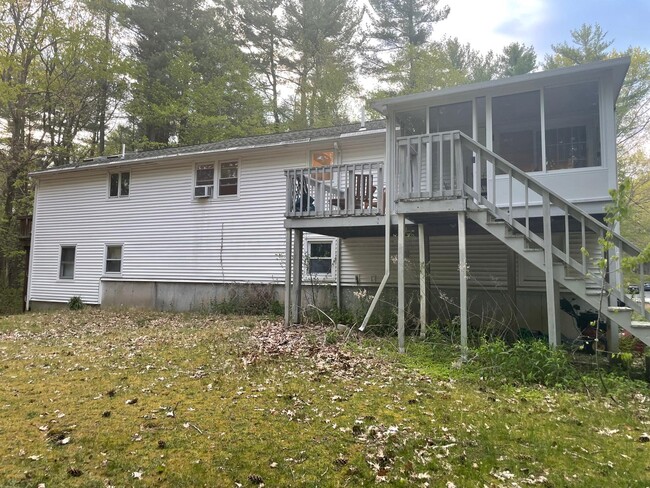 21 Olney St, Unit Apartment 'A' in Billerica, MA - Building Photo - Building Photo