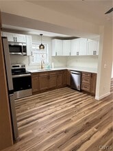 6996 Lakeshore Rd in Cicero, NY - Building Photo - Building Photo