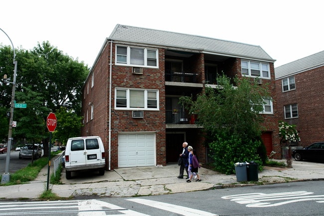 3177-3179 140th St in Flushing, NY - Building Photo - Building Photo