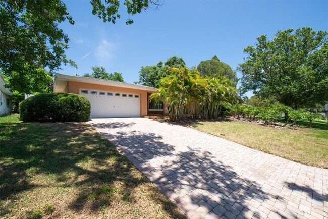 property at 1984 Sandra Dr