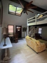 17 Chestnut Rd in Chatham Township, NJ - Building Photo - Building Photo
