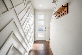 3208 N MacGregor Way in Houston, TX - Building Photo - Building Photo