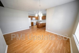 335 Monti Dr in Anderson, SC - Building Photo - Building Photo