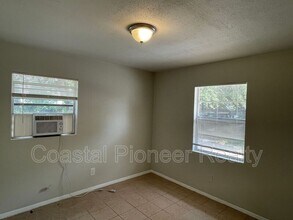 1902 N 42nd St in Tampa, FL - Building Photo - Building Photo