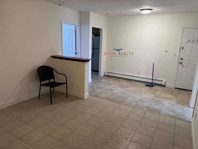20-31-31 Steinway St in Queens, NY - Building Photo - Building Photo