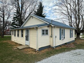 3067 Greensburg Rd in Buffalo, KY - Building Photo - Building Photo
